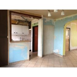 ANDENNE (5300): Te renoveren hoekwoning – VAS1393