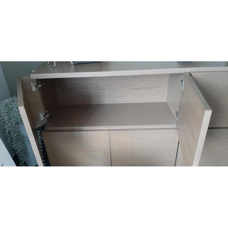 Modern dressoir merk Juventa