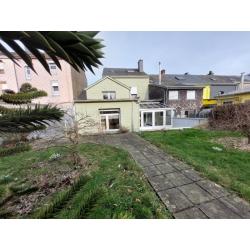 BERTRIX : Ruim karaktervol huis, 2 garages, tuin – VAS1474
