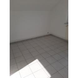 Ruime woning te huur