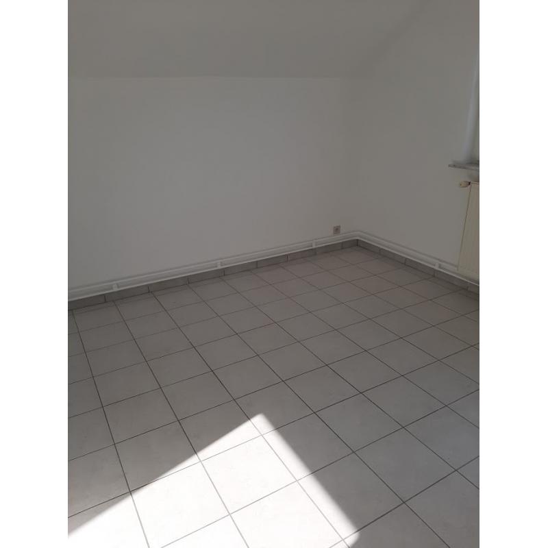 Ruime woning te huur