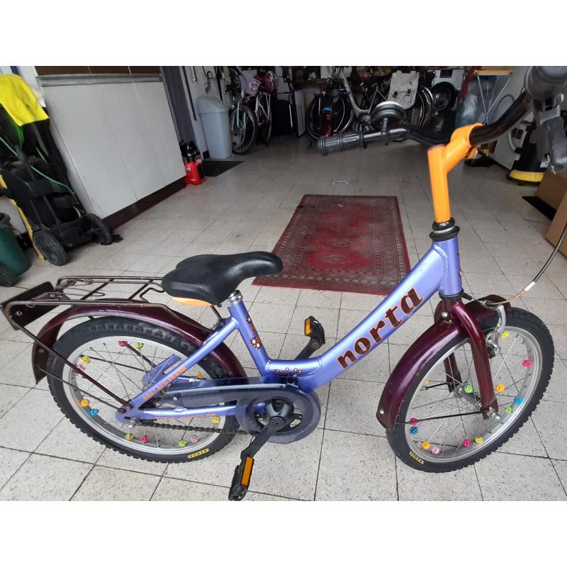 meisjesfiets 5 tot 8 jaar
