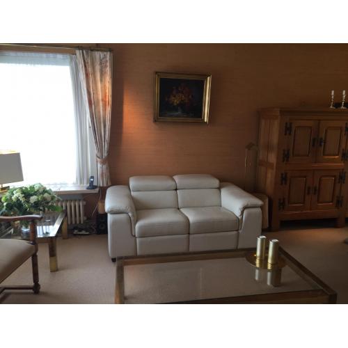 tweezitbank dubbele electrische relaxzetel in wit leder van CALIA Italia