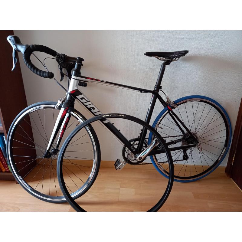Racefiets GIANT Defy5 Black - maat: M