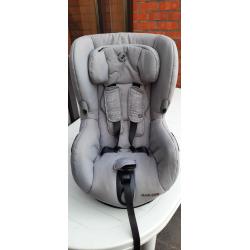 Autostoel Axiss (Maxi Cosy) - Grijs