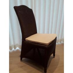 Eetkamerstoelen