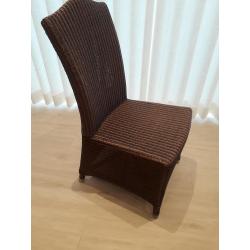 Eetkamerstoelen