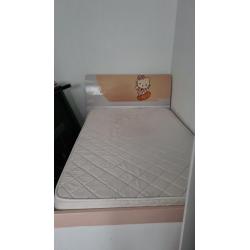 Hello Kitty bed