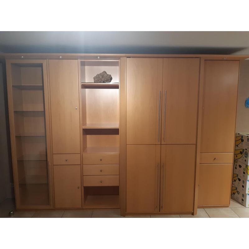 Grote luxewandkast