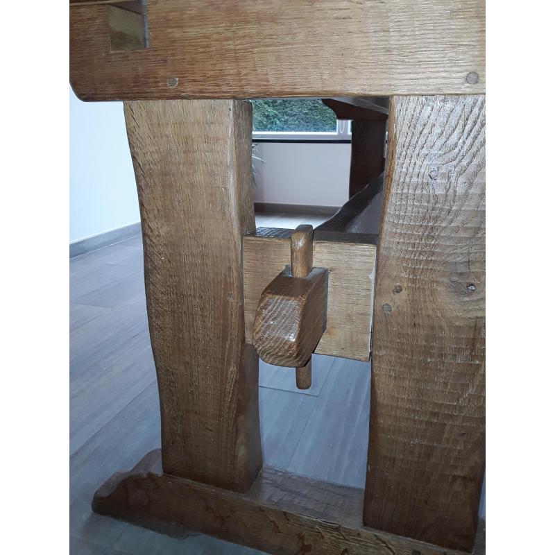 Schitterende unieke eettafel, kloosterstijl