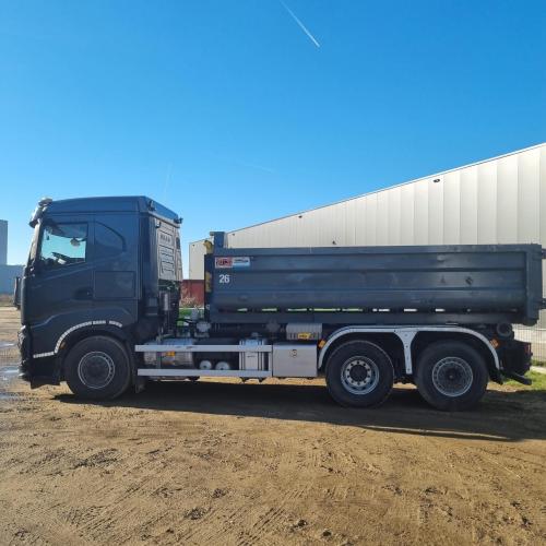 Vrachtwagen Iveco x-way