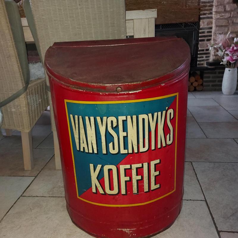Antieke koffiebak