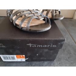 BRONSKLEURIGE SCHOENEN MAAT 38