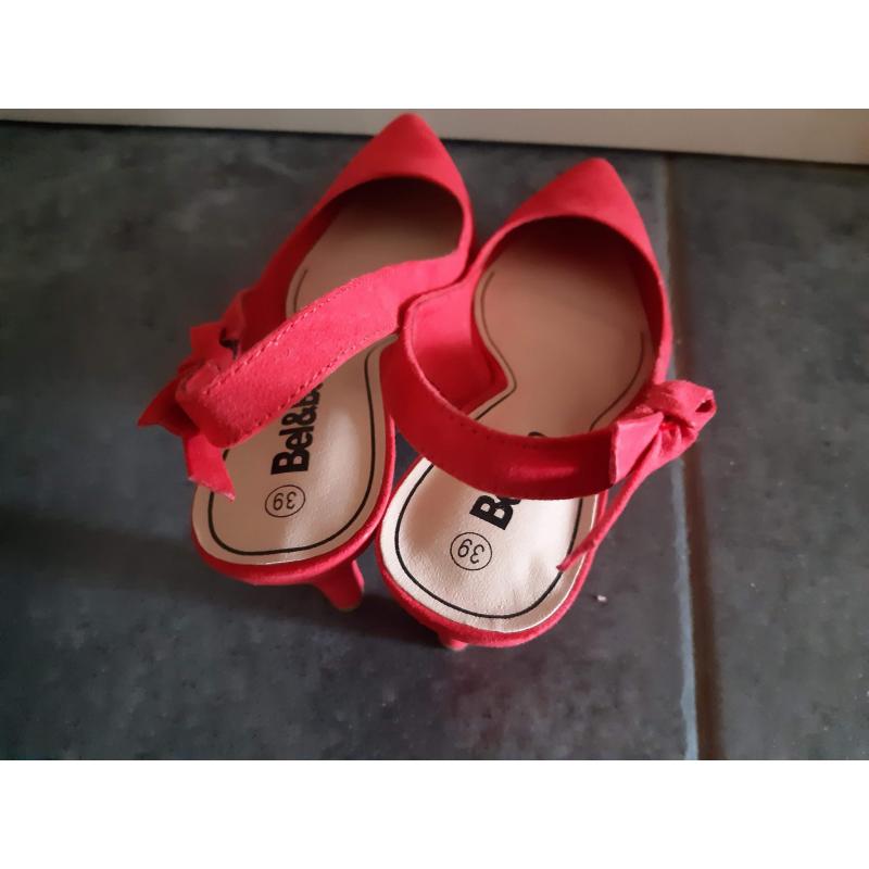 NIEUWE DAMESSCHOENEN