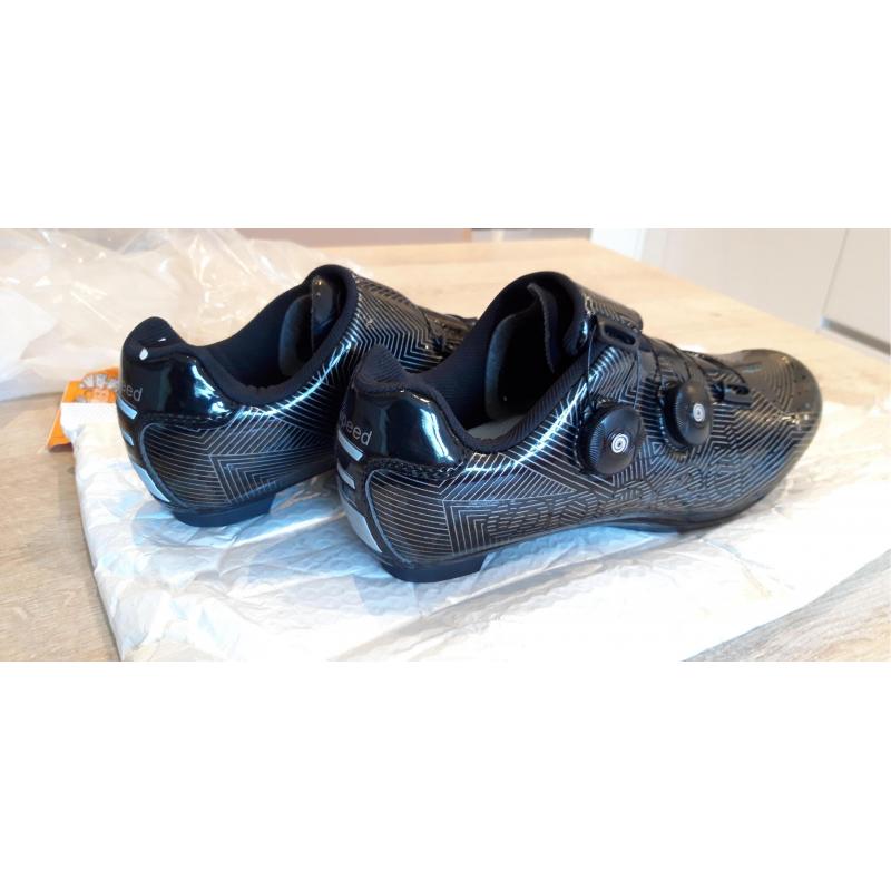fietsschoenen nieuw maat 42