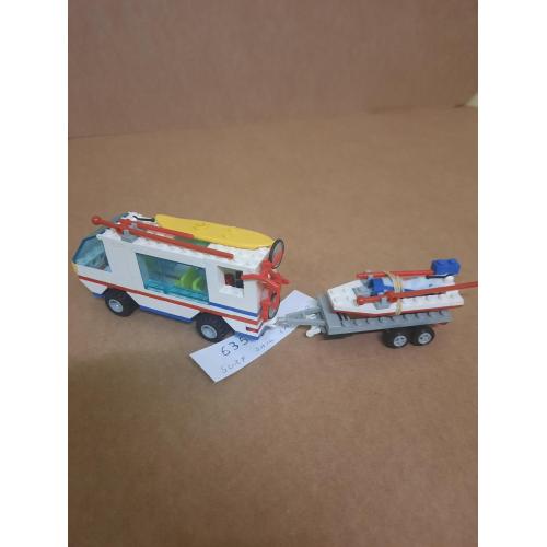 Lego surf-sail camper
