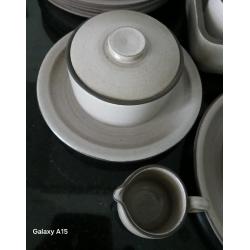 Uniek, handgemaakt servies