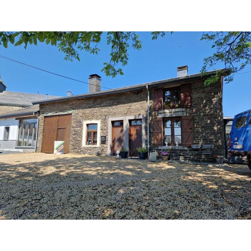 MONCEAU (Bièvre - Ardennen): Ardeense woning met gite op 10a70 – VAS1448