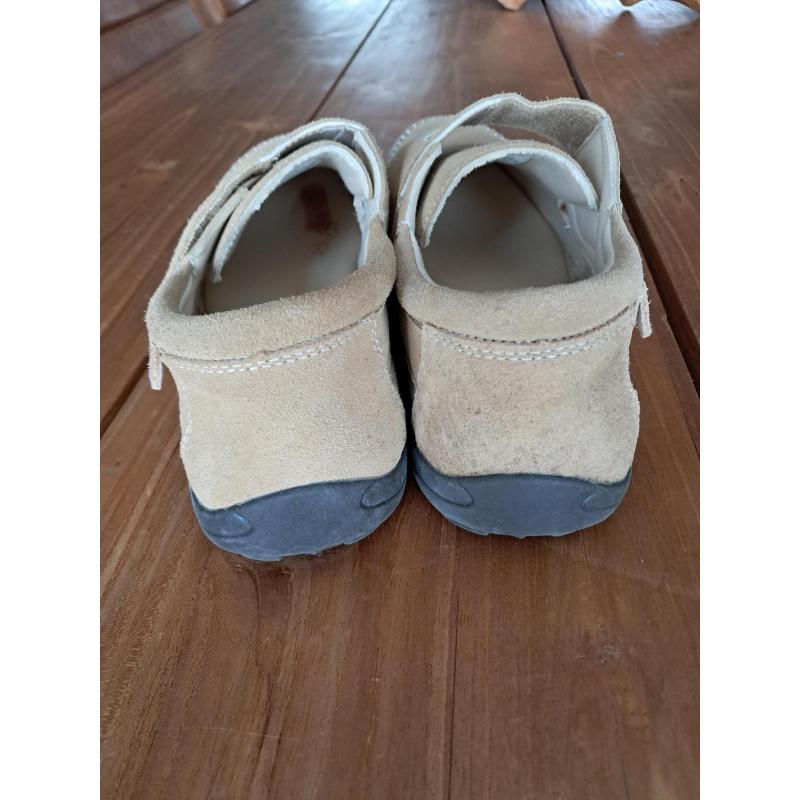 Lederen schoenen met klittenband sluiting maat 43