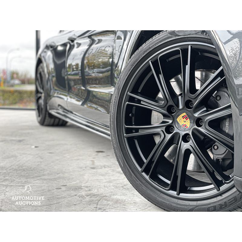 Porsche Panamera Sport Turismo E-Hybrid 4 2.9 V6 462 PK