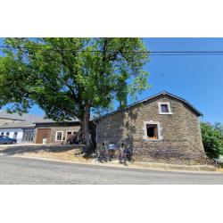 MONCEAU (Bièvre - Ardennen): Ardeense woning met gite op 10a70 – VAS1448