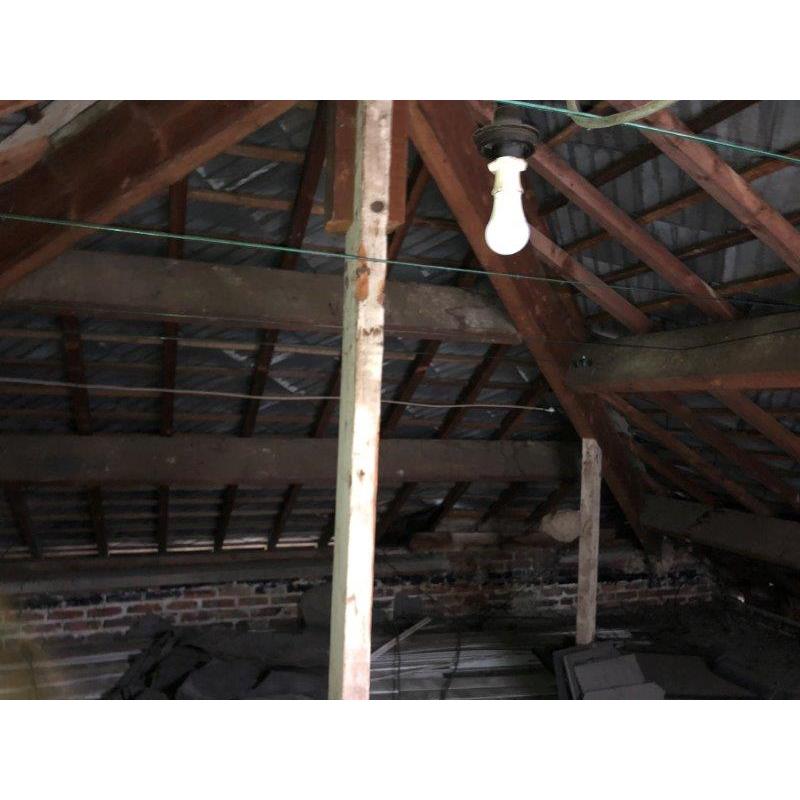 ANDENNE (5300): Te renoveren hoekwoning – VAS1393