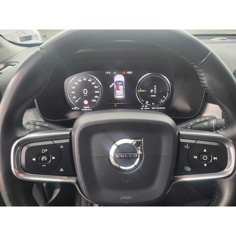 Volvo XC40 T5  Plug - in Hybride  Full Option en 4 Winterbanden  TREKHAAK