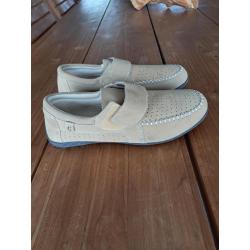 Lederen schoenen met klittenband sluiting maat 43