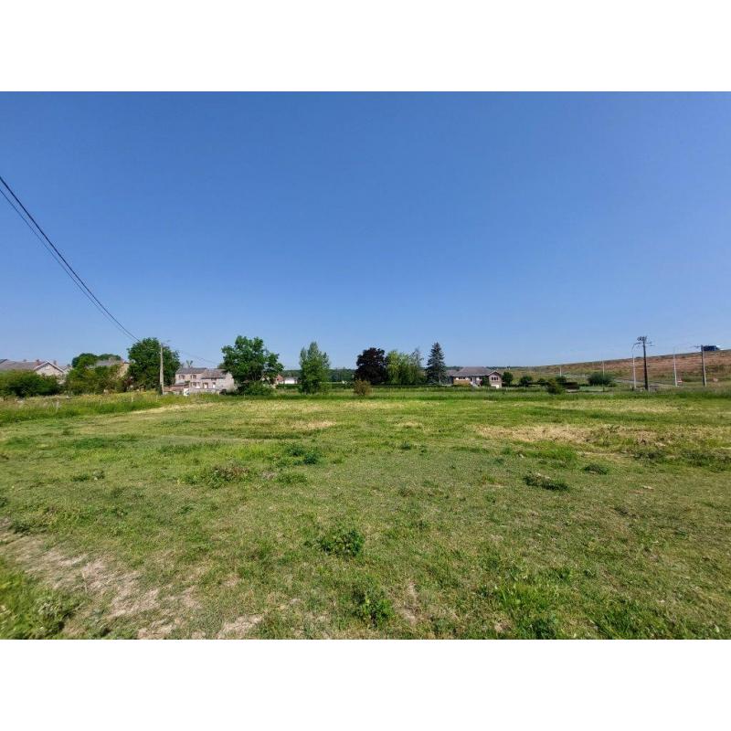 LAVAUX-STE-ANNE : grote grond van 42a 53ca – VAS1449