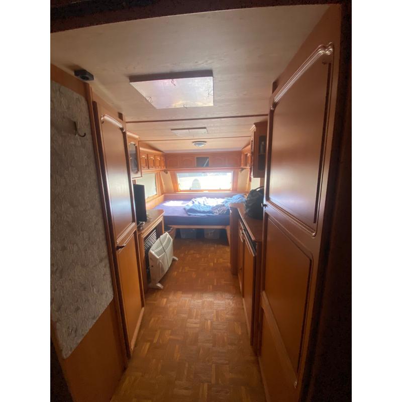 Caravan met Ben Eilers Tent