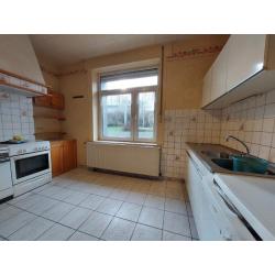 BERTRIX : Ruim karaktervol huis, 2 garages, tuin – VAS1474