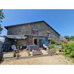 MONCEAU (Bièvre - Ardennen): Ardeense woning met gite op 10a70 – VAS1448