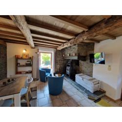MONCEAU (Bièvre - Ardennen): Ardeense woning met gite op 10a70 – VAS1448