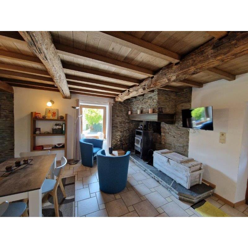MONCEAU (Bièvre - Ardennen): Ardeense woning met gite op 10a70 – VAS1448