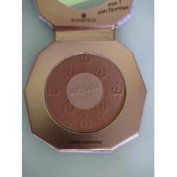 Essence - Disney Villain blush - Ursula