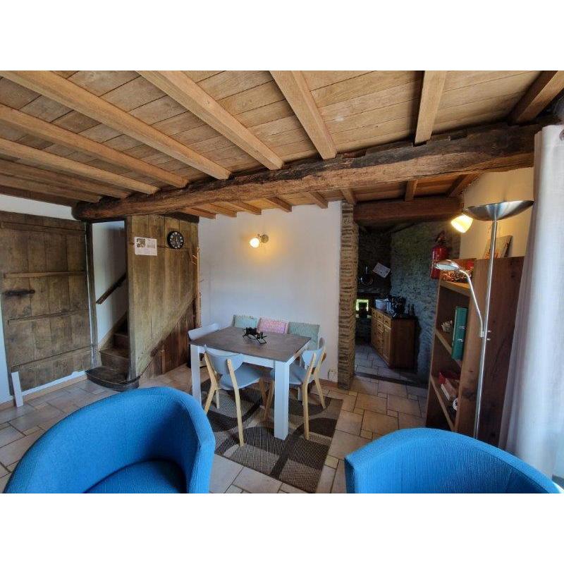MONCEAU (Bièvre - Ardennen): Ardeense woning met gite op 10a70 – VAS1448