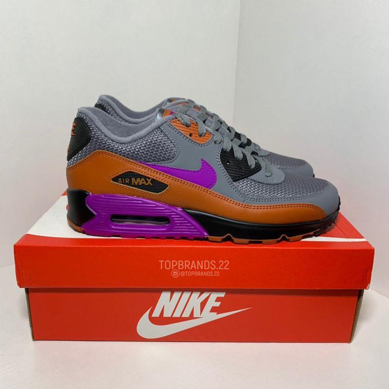 Nike air max 90 maat 35 t/m 46 verschillende kleuren €40 made in China