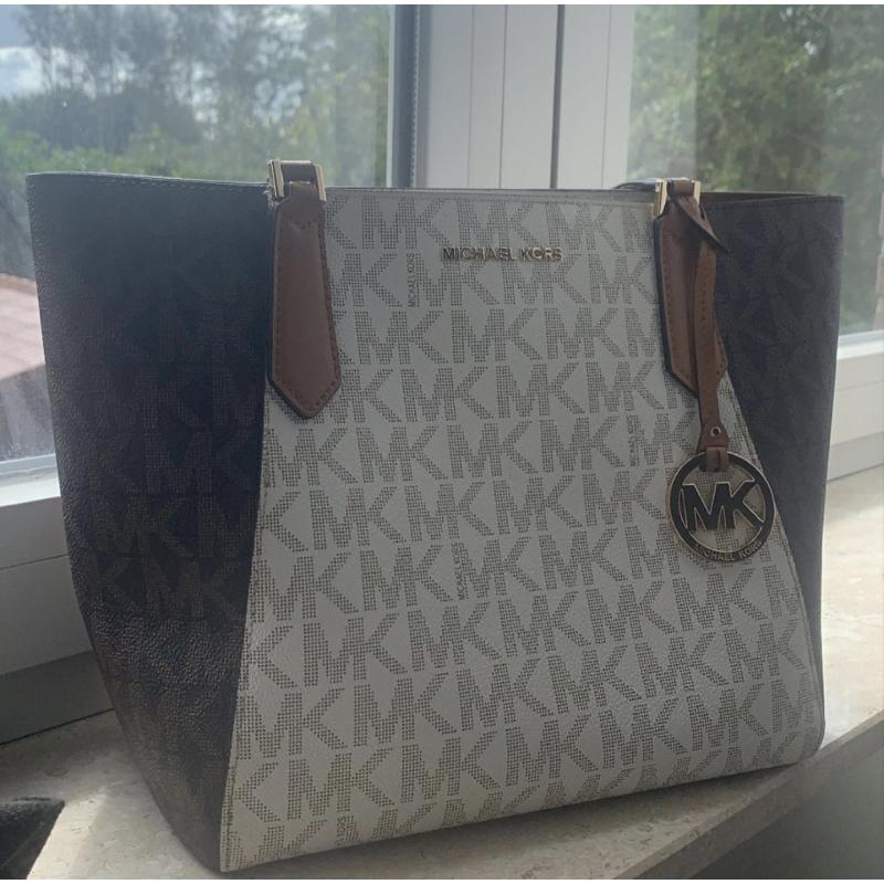 Michael Kors Tas