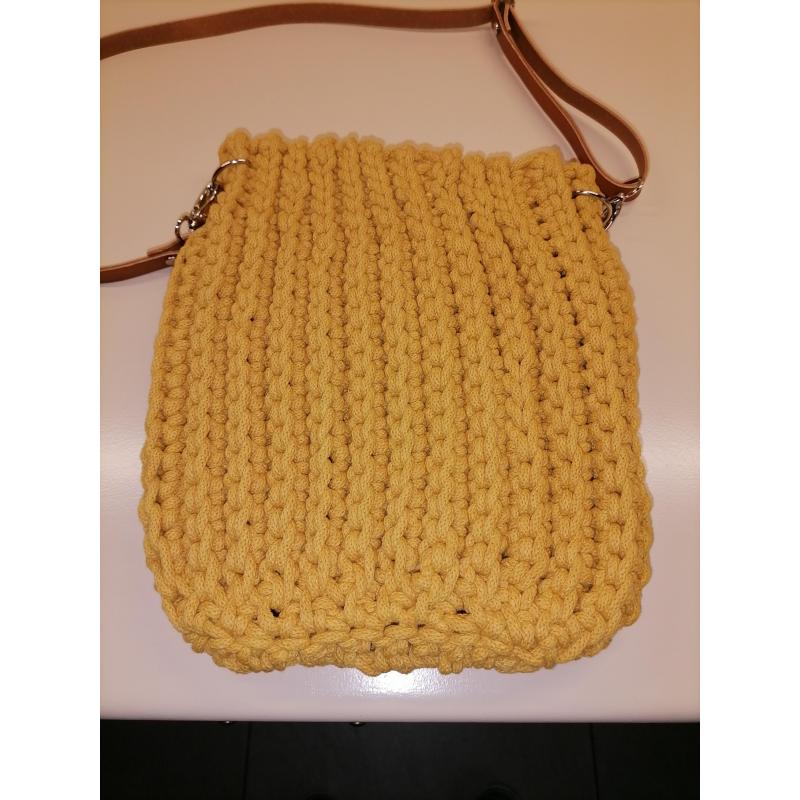 Handtas "Mosterd" met lederen schouderhengsels