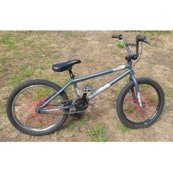 FREESTYLE BMX