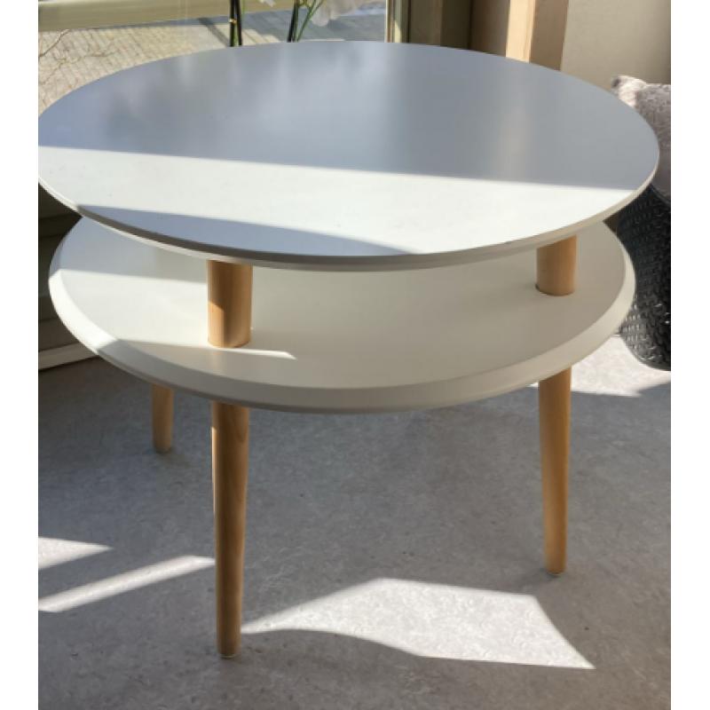 Bijzettafeltje