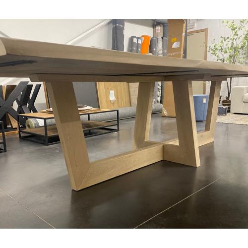 Boomstamtafel 320x120x4cm €2.000,-