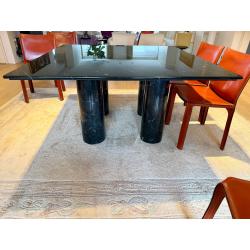 Eettafel Cassina 1,40 m op 1,40 m