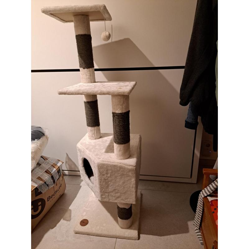 Nieuwe kattenkrabpaal " Cindy Cream " merk = Jack&Vanilla