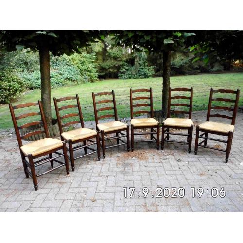 6 rustieke eiken stoelen