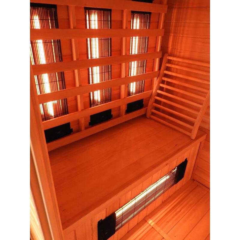 infrarood/magnesium oxide stralers sauna nieuwstaat 4pers.