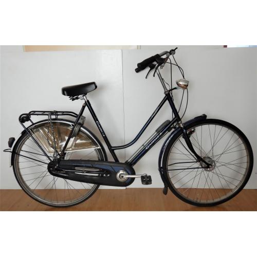 Damesfiets Gazelle (de fiets is beschikbaar)