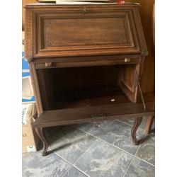 Mooi bureau/mini bar