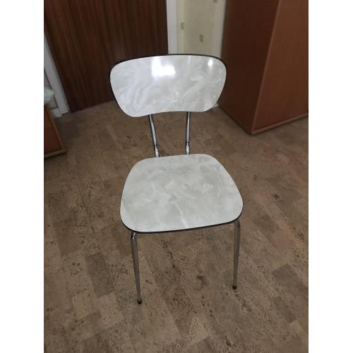 Keukenstoelen retro 1960 in formica 3 stuks