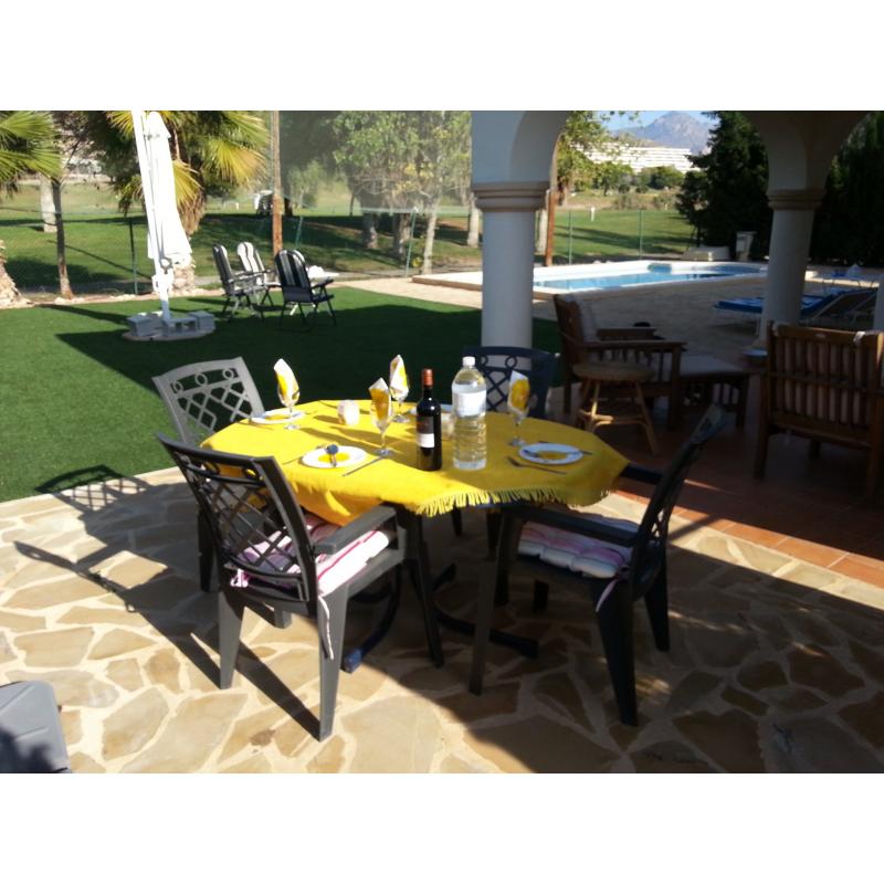 AAN GOLFBAAN LUXE VILLA PRIVE ZWEMBAD SPANJE COSTA BLANCA TE HUUR